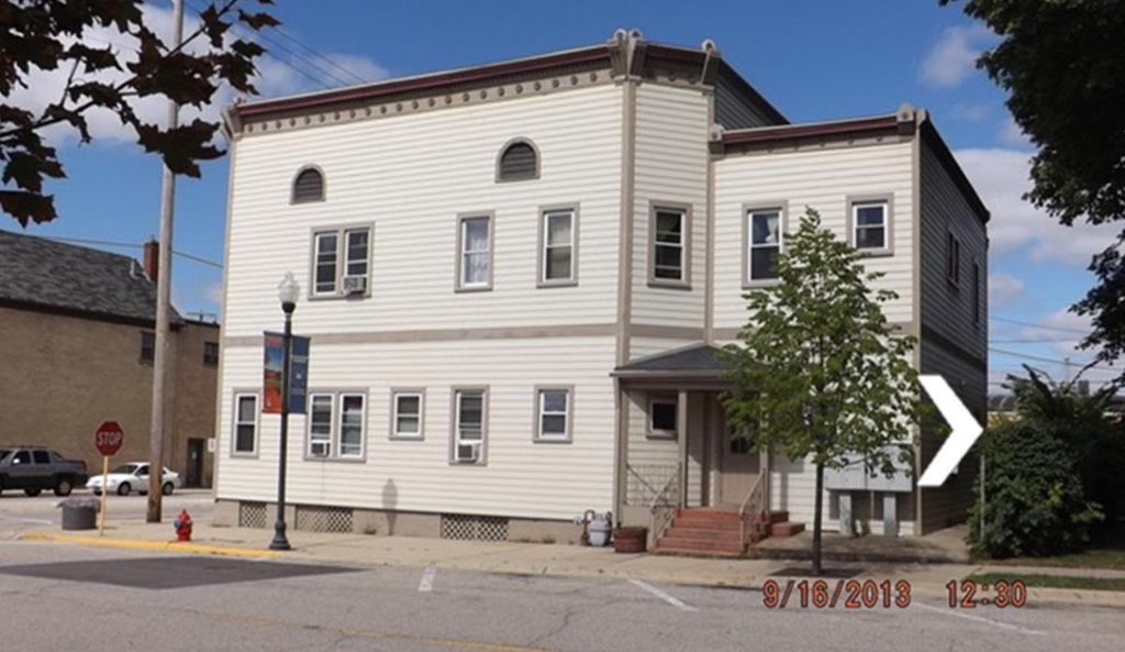 3816 N Main Street - 00